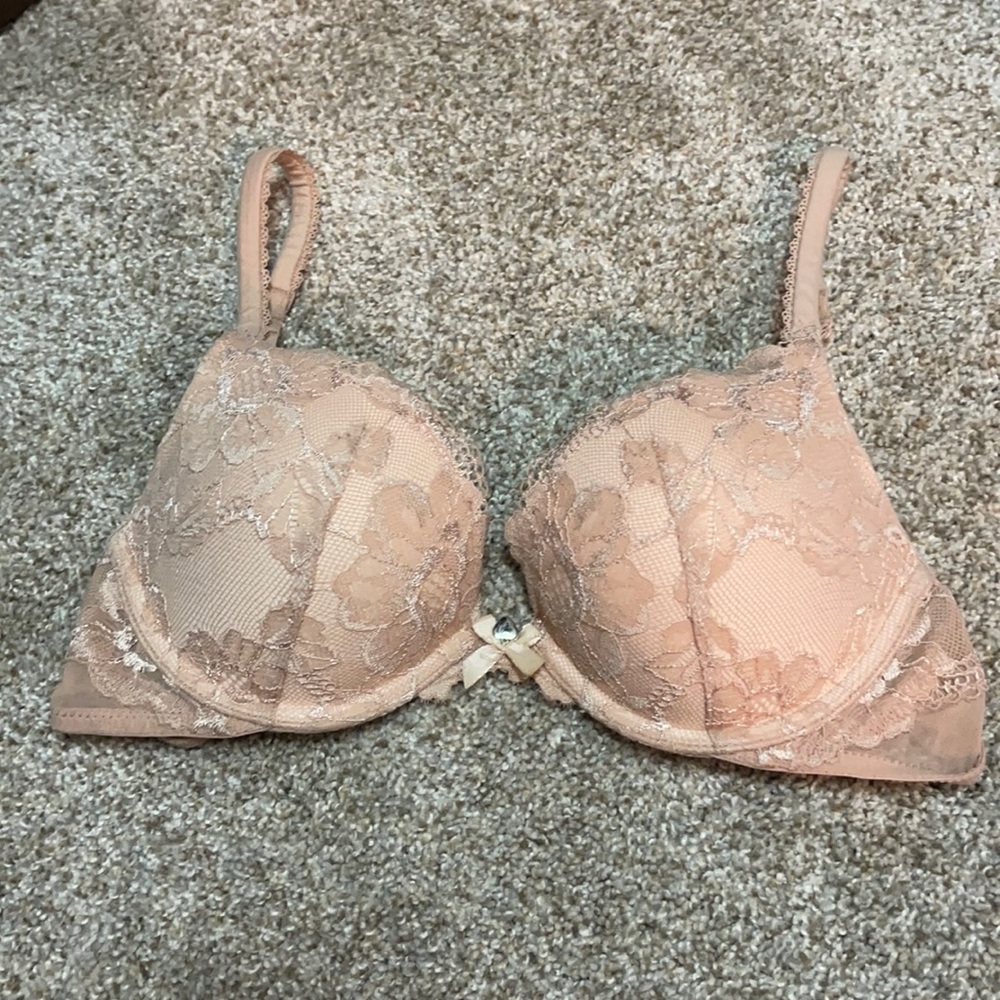 Victoria’s Secret bra